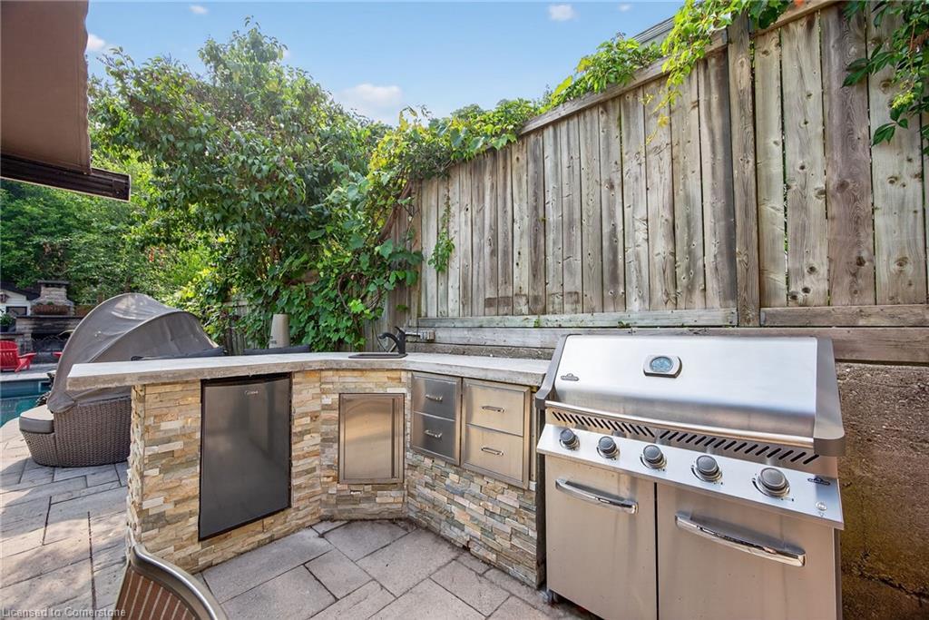 108 Owen Street, Barrie, ON - Outdoor