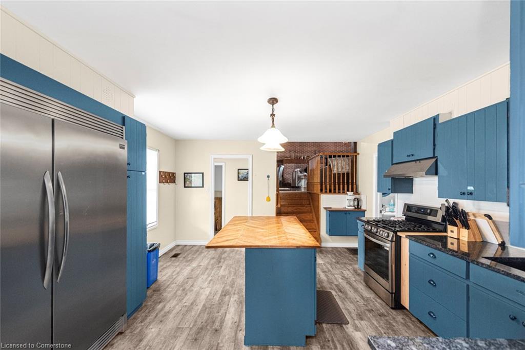 1590 Middleton North Walsingham Road, Walsingham, ON - Indoor Photo Showing Kitchen