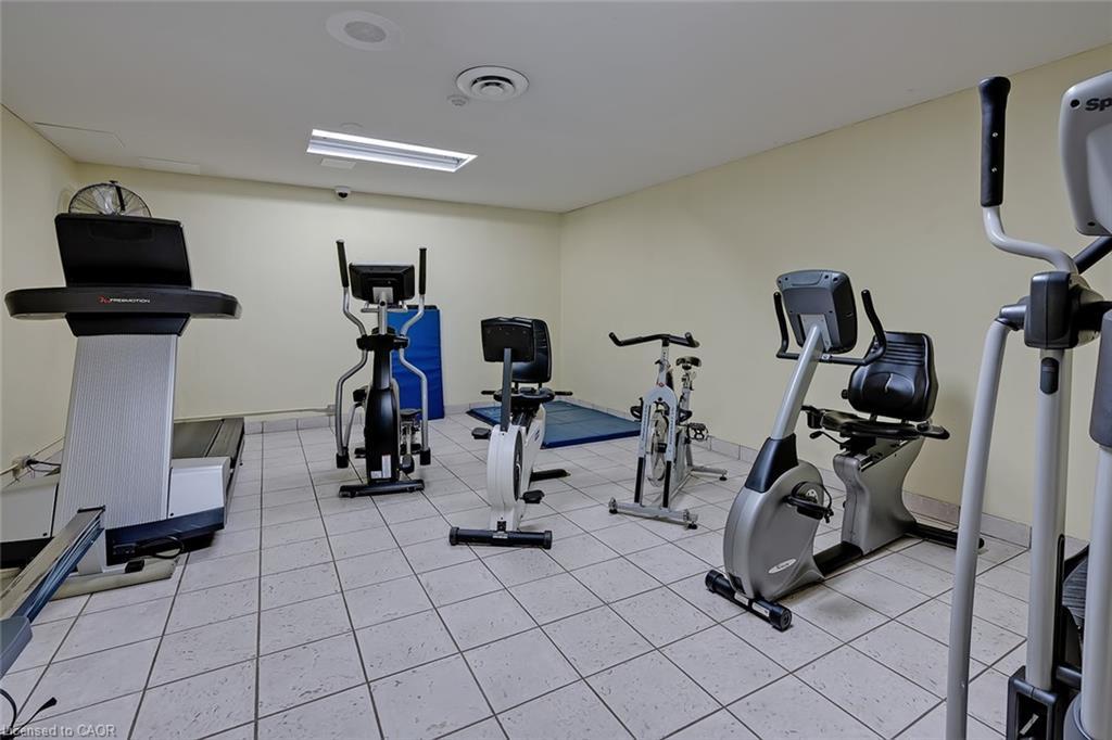 Ph105-1271 Walden Circle, Mississauga, ON - Indoor Photo Showing Gym Room