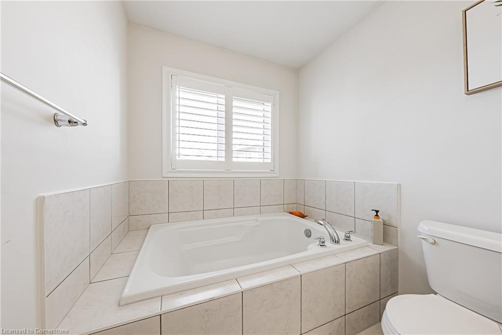 11 Mcwatters Street, Binbrook, ON - Indoor Photo Showing Bathroom