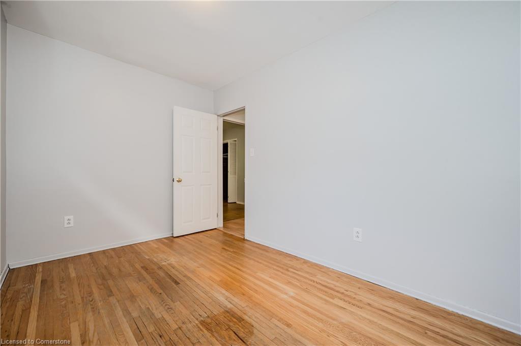 164 East 23Rd Street, Hamilton, ON - Indoor Photo Showing Other Room