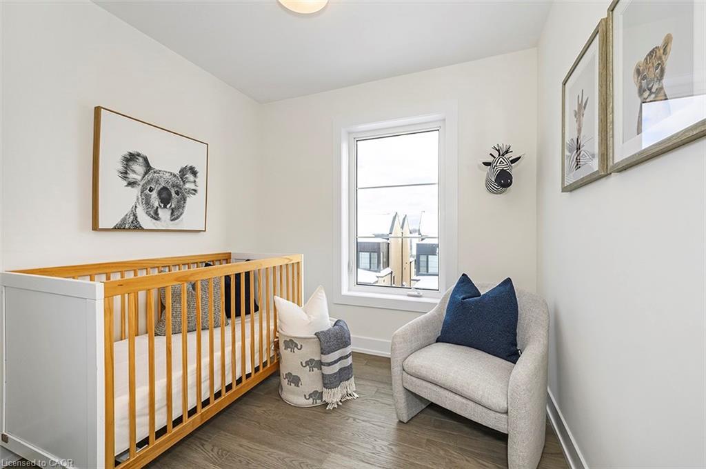 38-2273 Turnberry Road, Burlington, ON - Indoor Photo Showing Bedroom