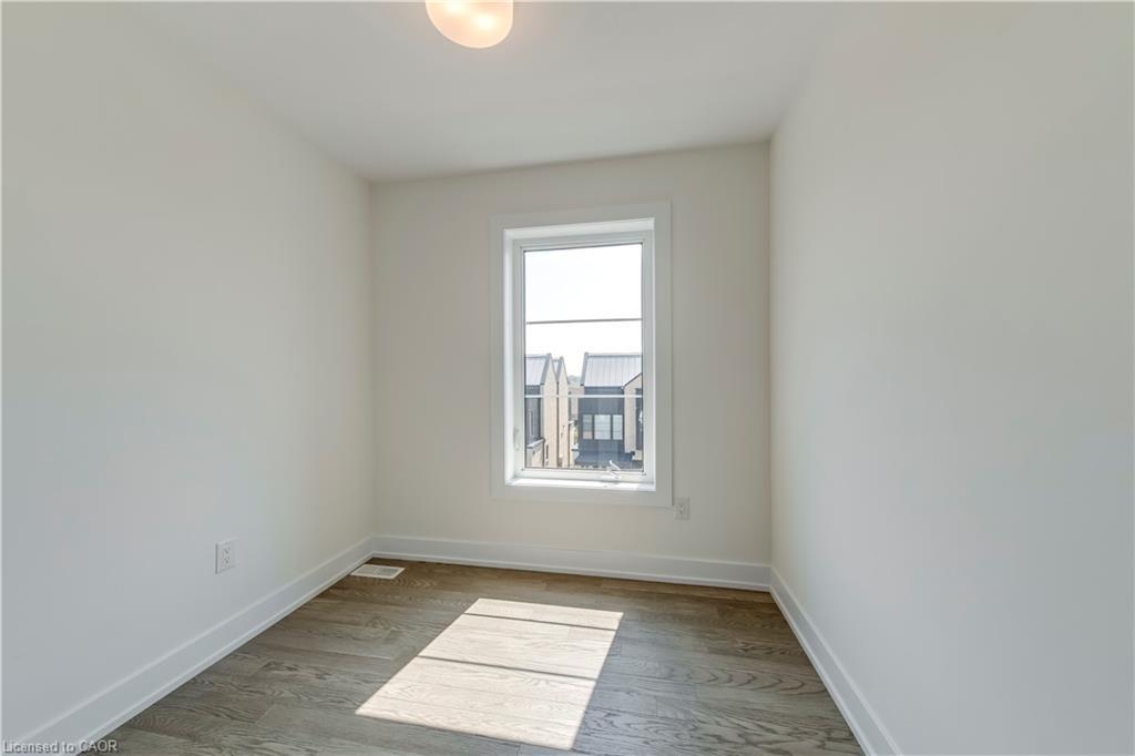 38-2273 Turnberry Road, Burlington, ON - Indoor Photo Showing Other Room