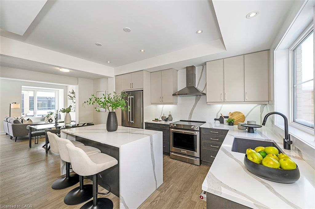 38-2273 Turnberry Road, Burlington, ON - Indoor Photo Showing Other Room