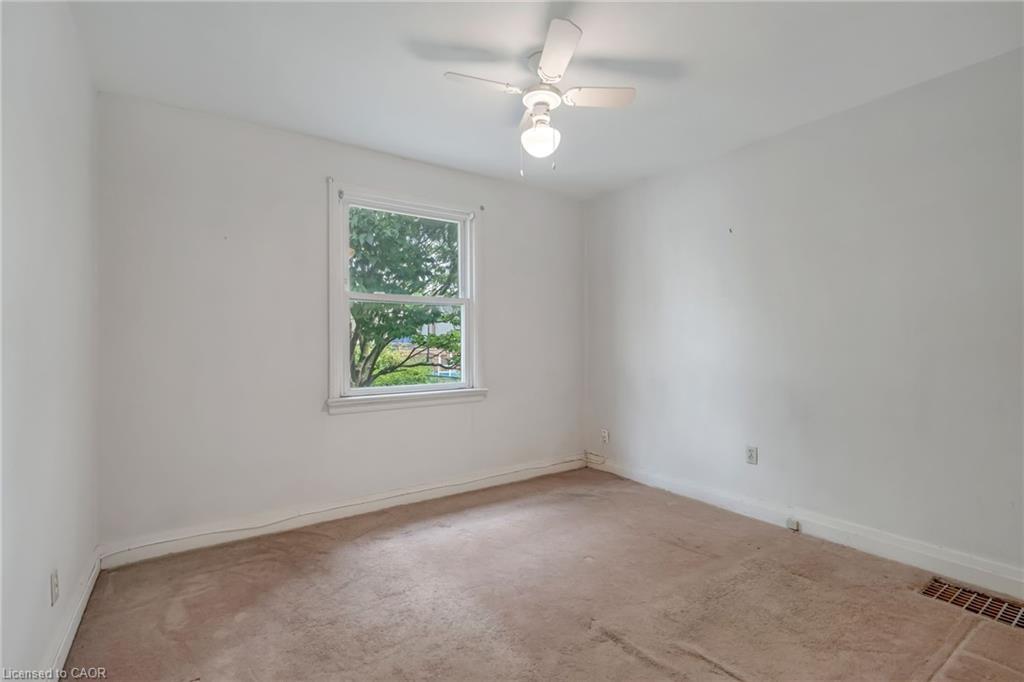 113 East 38Th Street, Hamilton, ON - Indoor Photo Showing Other Room
