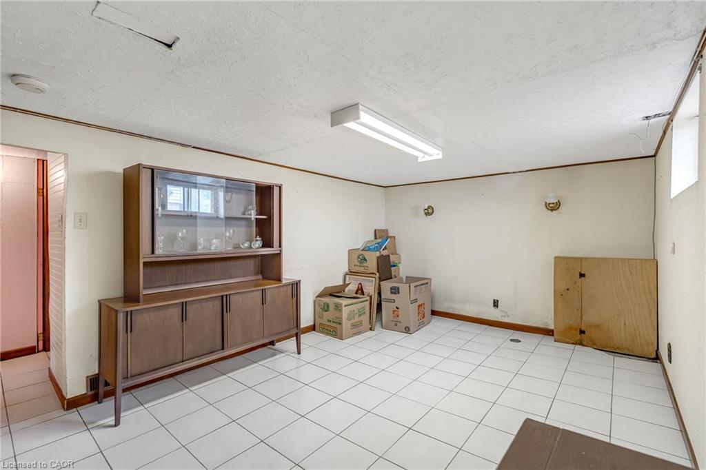 113 East 38Th Street, Hamilton, ON - Indoor