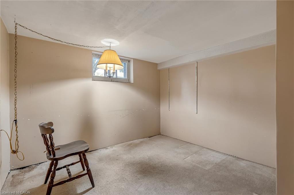 113 East 38Th Street, Hamilton, ON - Indoor