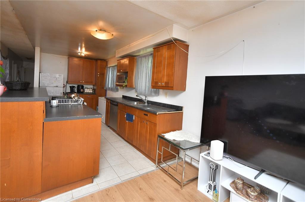78 Horning Drive, Hamilton, ON - Indoor Photo Showing Kitchen
