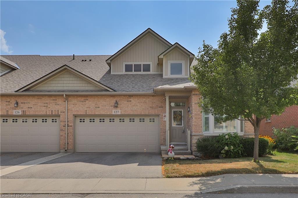 127-2125 Itabashi Way, Burlington, ON - Outdoor With Facade