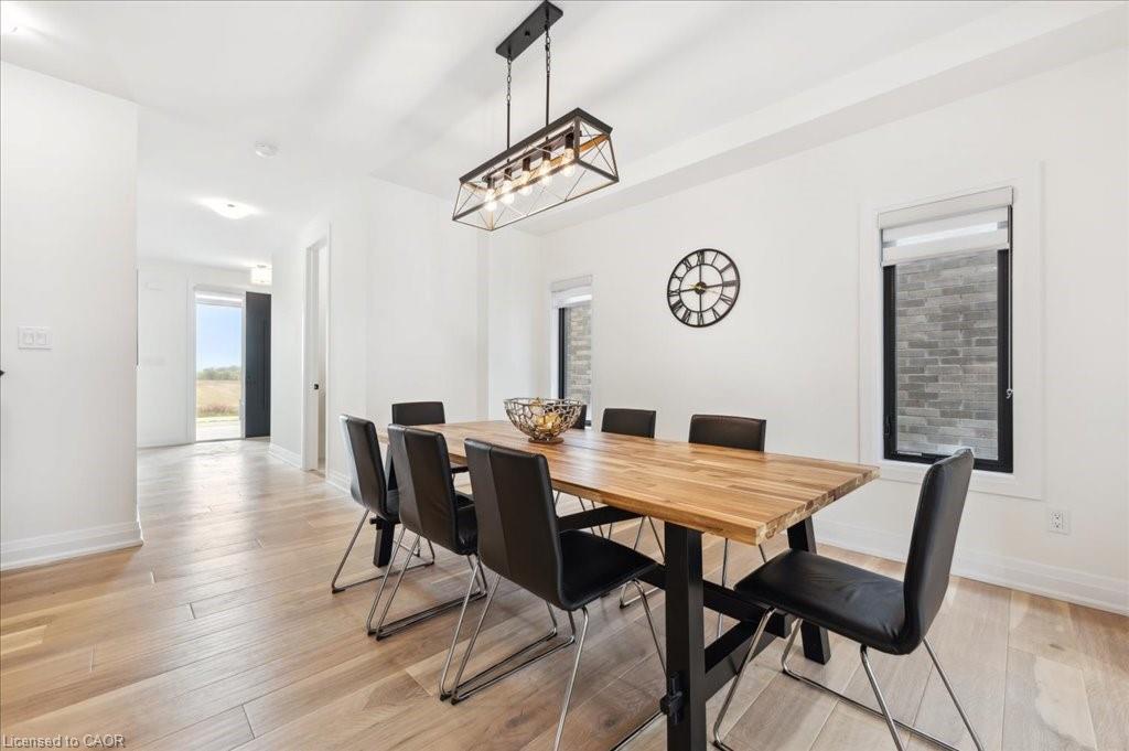 166 Shaded Creek Drive, Kitchener, ON - Indoor Photo Showing Dining Room