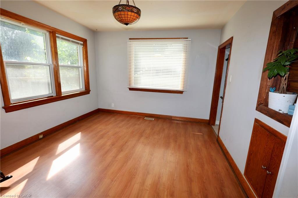 429 Erb Street W, Waterloo, ON - Indoor Photo Showing Other Room