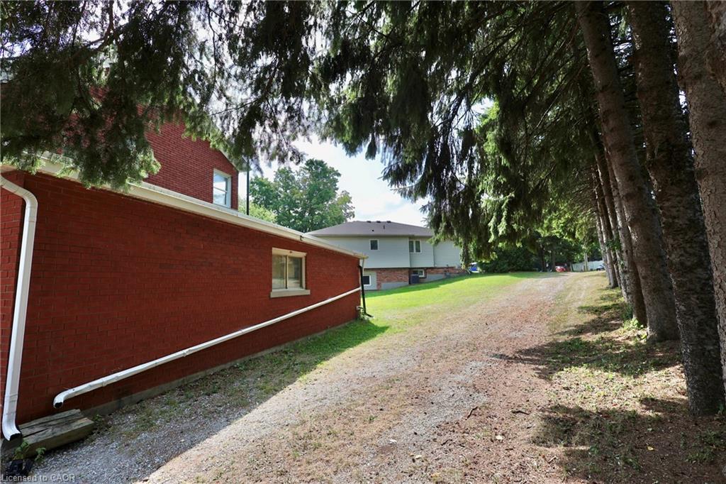 429 Erb Street W, Waterloo, ON - Outdoor