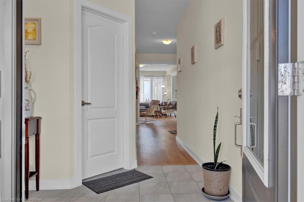 73 Stern Drive Drive, Welland, ON - Indoor Photo Showing Other Room