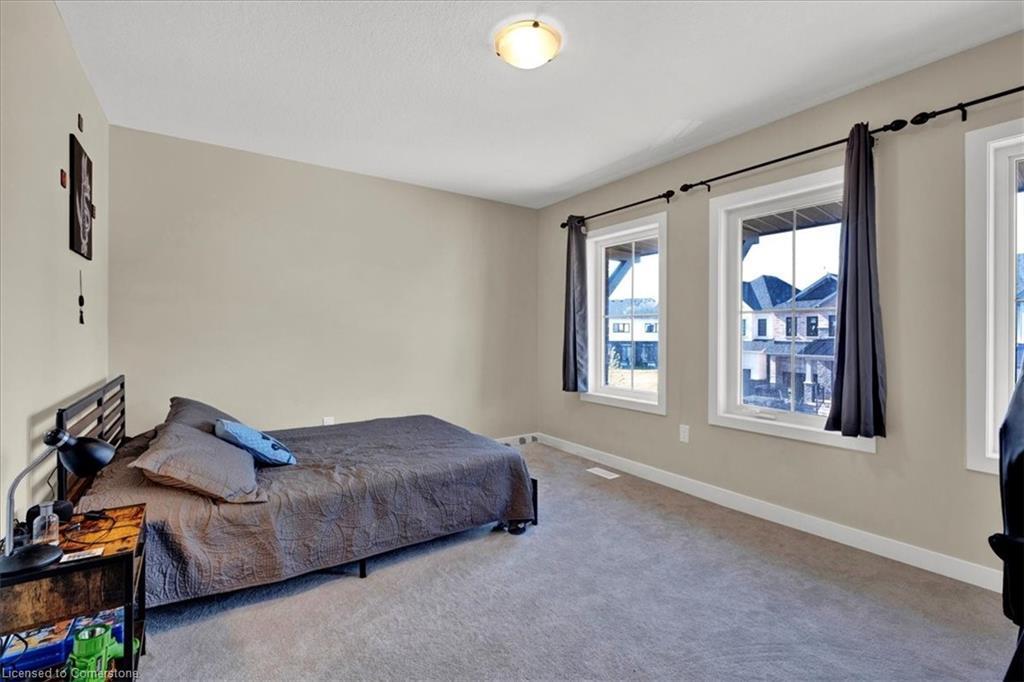 73 Stern Drive Drive, Welland, ON - Indoor Photo Showing Bedroom