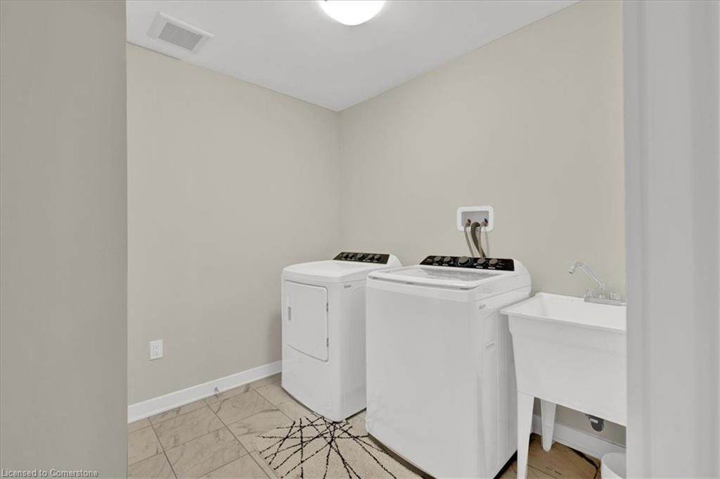 73 Stern Drive Drive, Welland, ON - Indoor Photo Showing Laundry Room