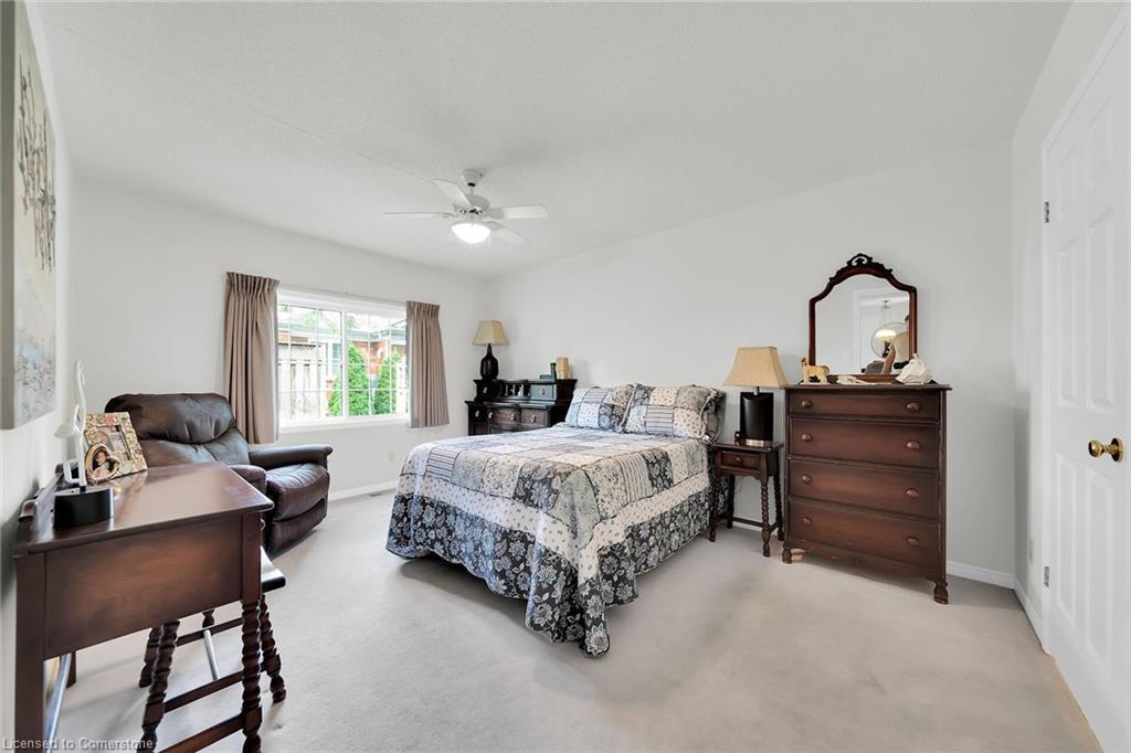 4106 Butternut Court, Vineland, ON - Indoor Photo Showing Bedroom
