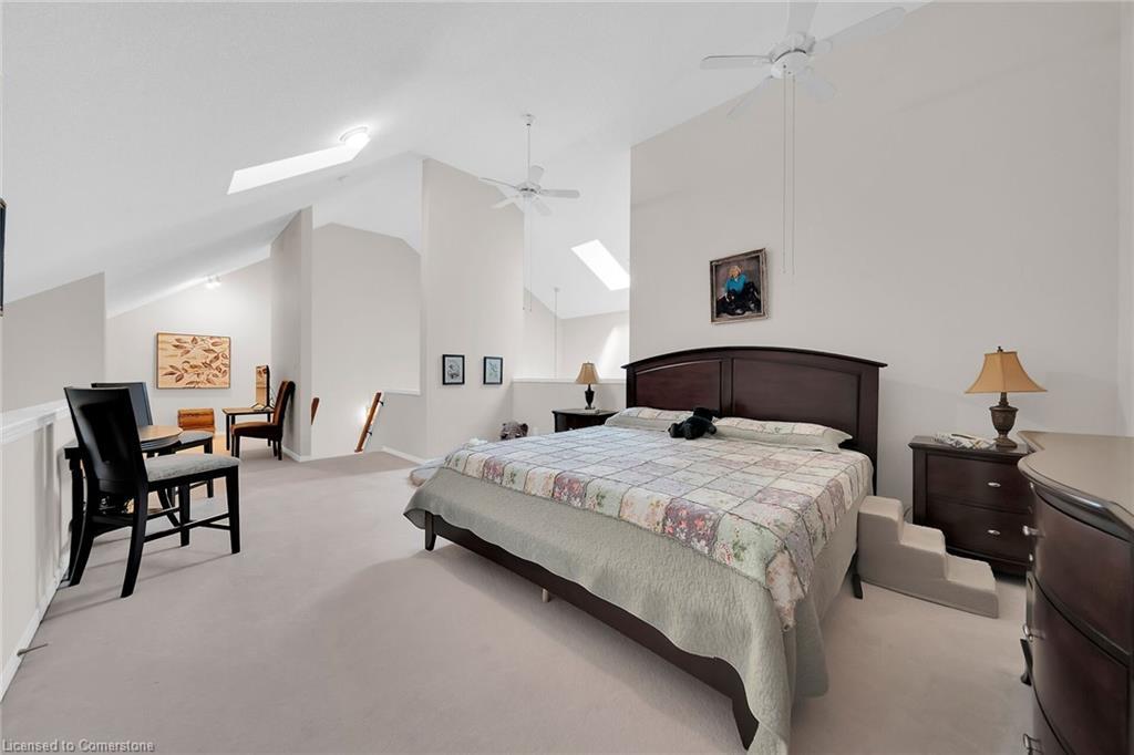 4106 Butternut Court, Vineland, ON - Indoor Photo Showing Bedroom