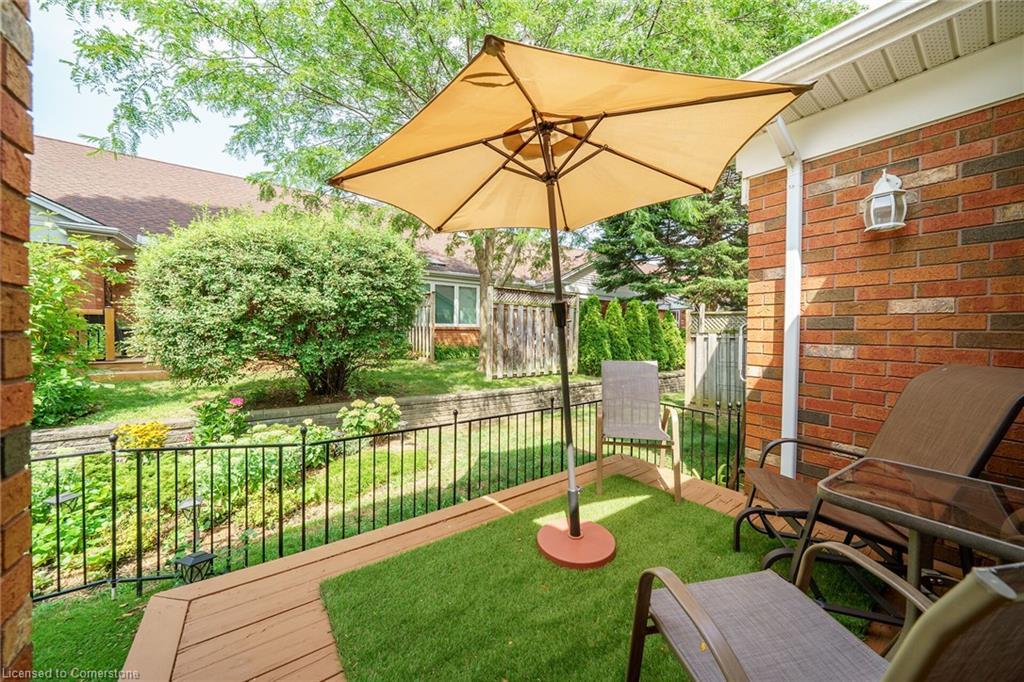4106 Butternut Court, Vineland, ON - Outdoor With Deck Patio Veranda With Exterior