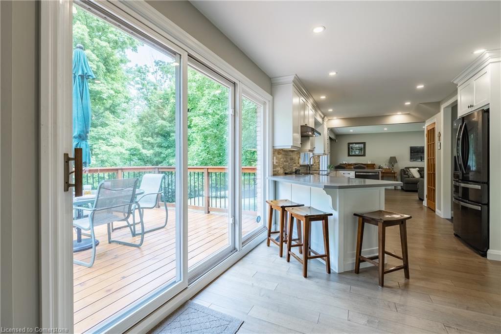 3 Maple Drive, Stoney Creek, ON - Indoor