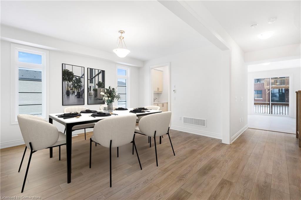 59 Cunningham Drive, Bradford West Gwillimbury, ON - Indoor Photo Showing Dining Room