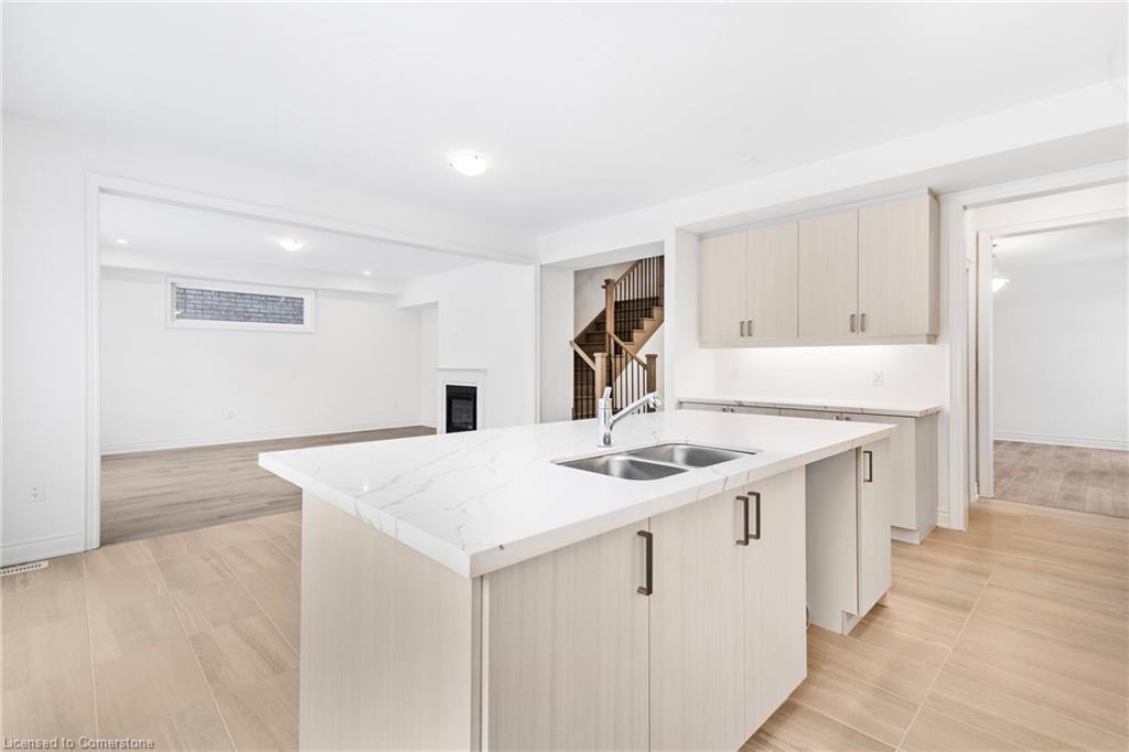 59 Cunningham Drive, Bradford West Gwillimbury, ON - Indoor Photo Showing Kitchen With Double Sink