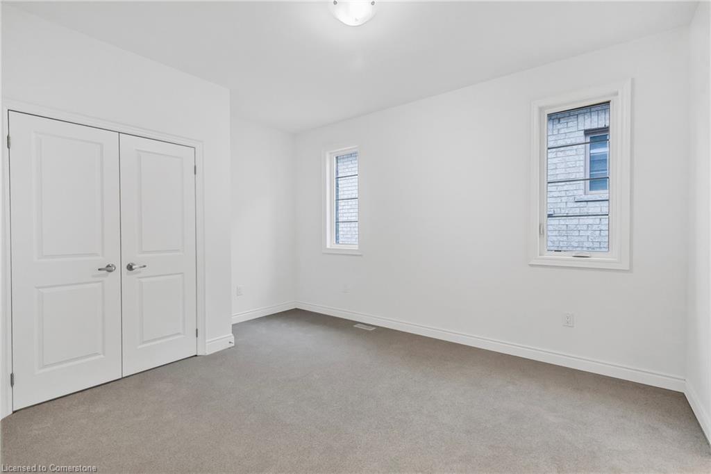 59 Cunningham Drive, Bradford West Gwillimbury, ON - Indoor Photo Showing Other Room