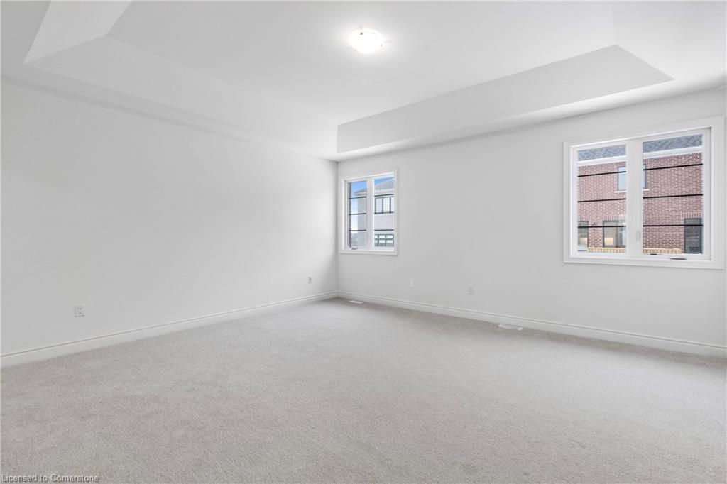 59 Cunningham Drive, Bradford West Gwillimbury, ON - Indoor Photo Showing Other Room