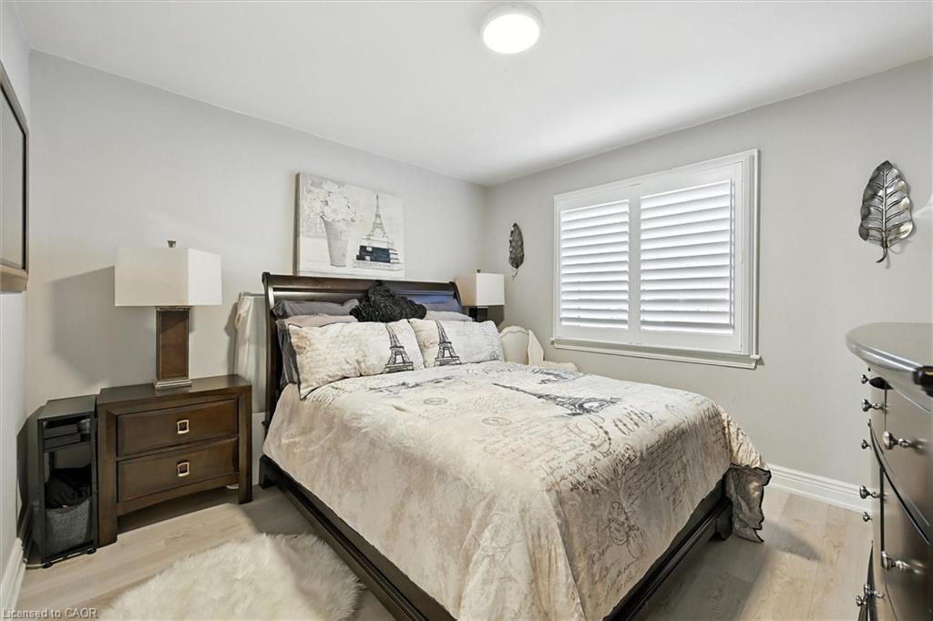 507 Upper James Street, Hamilton, ON - Indoor Photo Showing Bedroom
