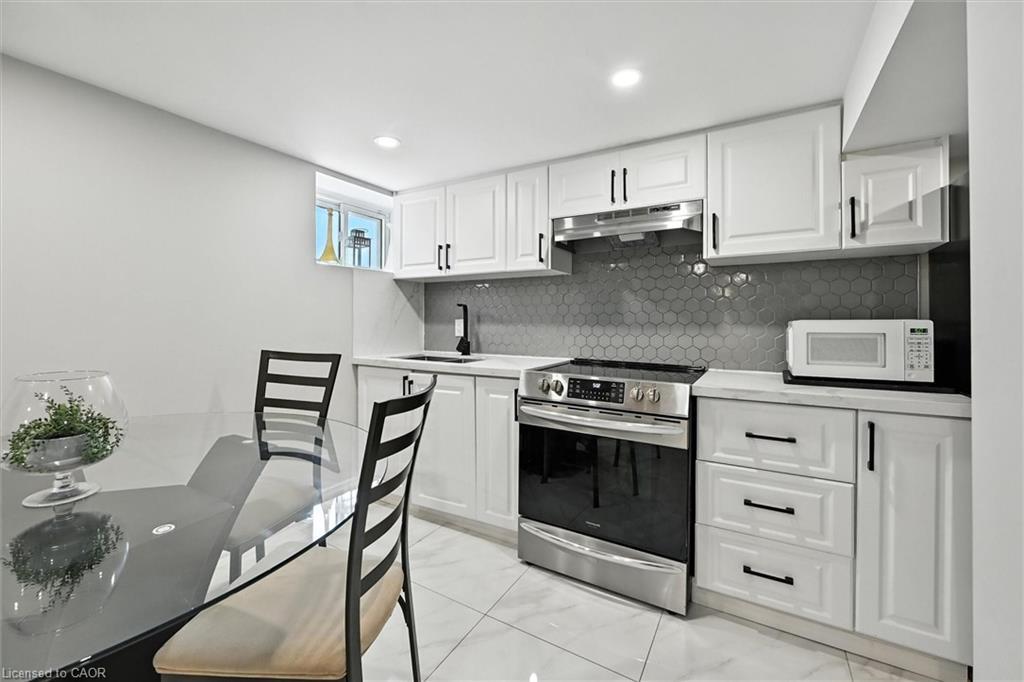 507 Upper James Street, Hamilton, ON - Indoor