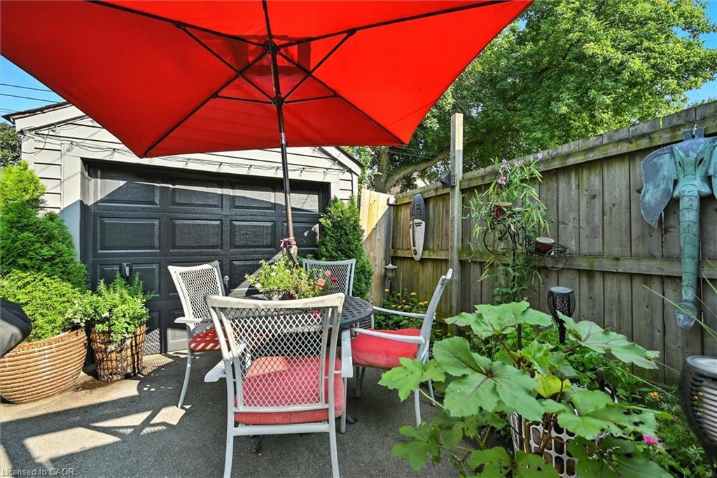 507 Upper James Street, Hamilton, ON - Outdoor With Exterior