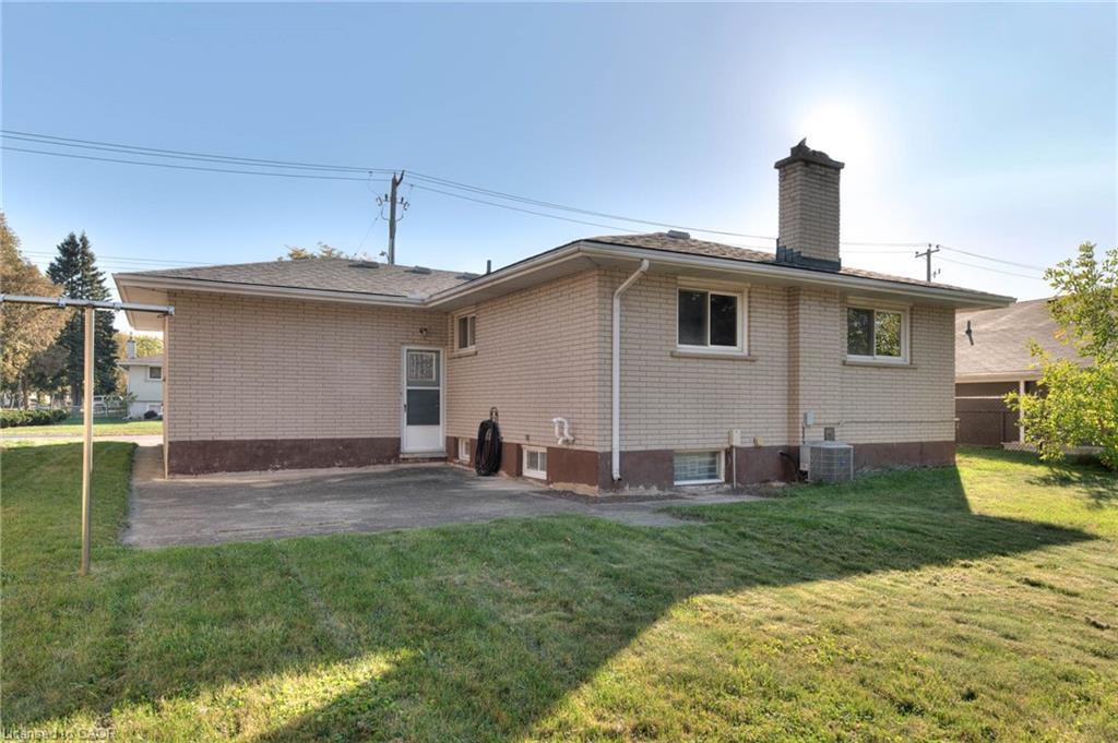 406 Franklin Street N, Kitchener, ON - Outdoor With Exterior