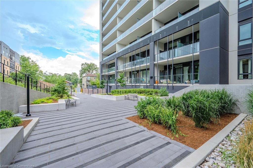 501-741 King Street W, Kitchener, ON - Outdoor