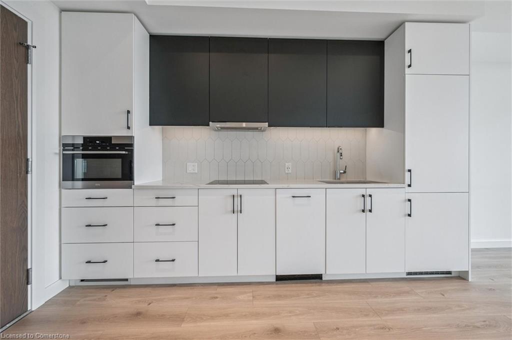 501-741 King Street W, Kitchener, ON - Indoor