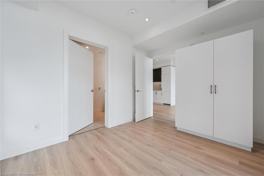 501-741 King Street W, Kitchener, ON - Indoor Photo Showing Other Room