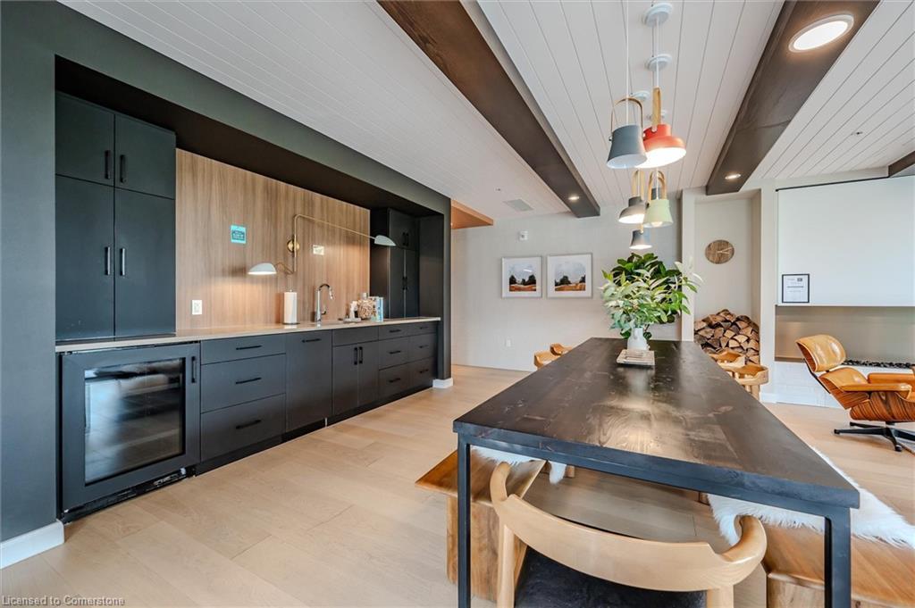 501-741 King Street W, Kitchener, ON - Indoor