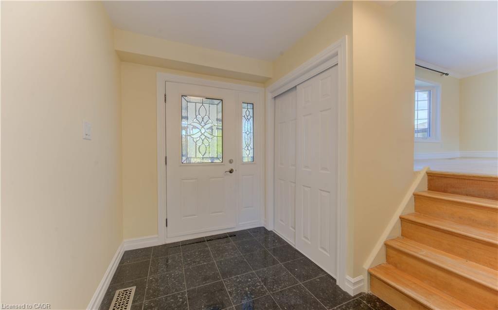 1493 Queens Boulevard, Kitchener, ON - Indoor Photo Showing Other Room