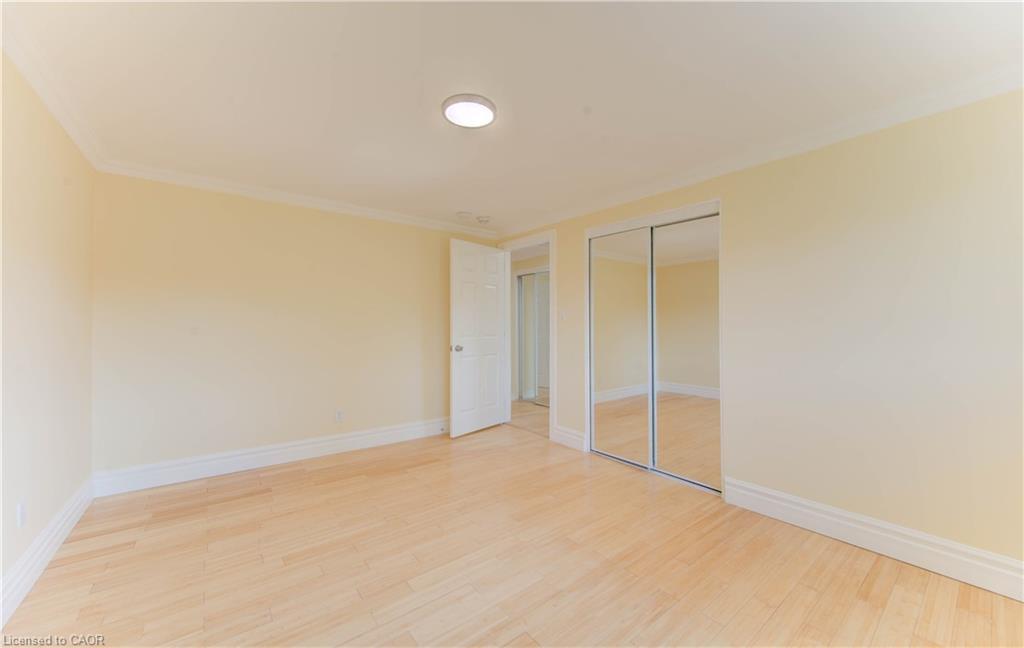 1493 Queens Boulevard, Kitchener, ON - Indoor Photo Showing Other Room