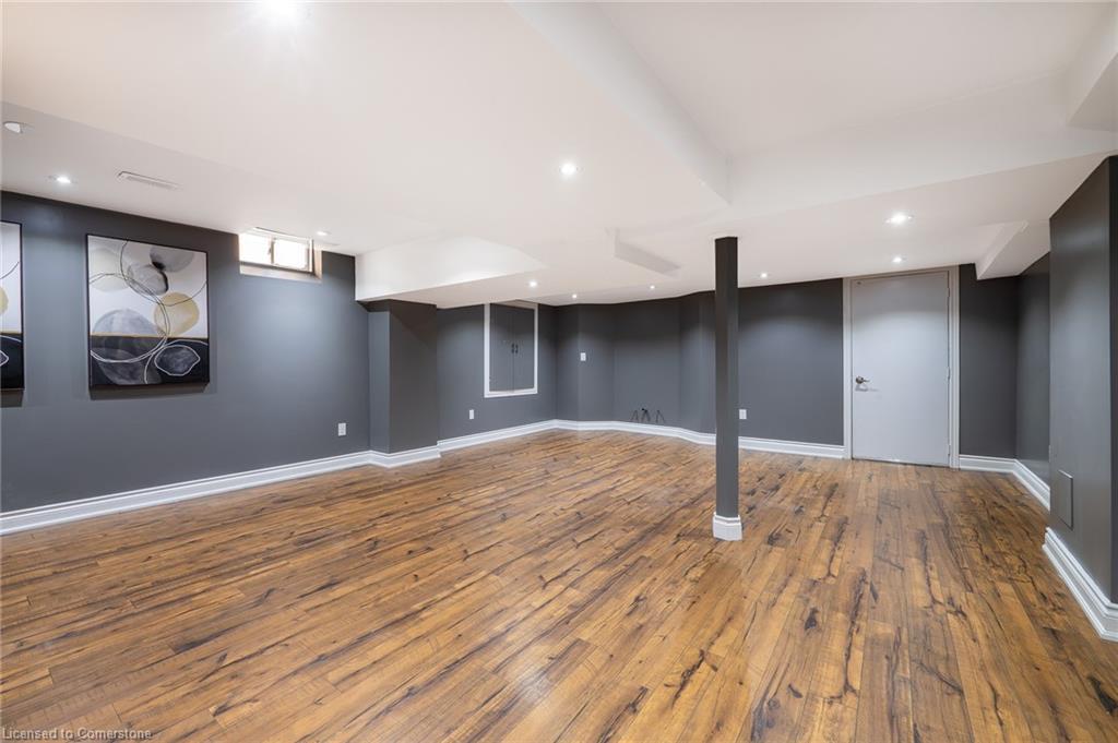 3322 Fox Run Circle, Oakville, ON - Indoor Photo Showing Other Room