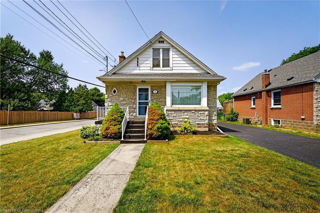 56 West 1St Street, Hamilton, ON - Outdoor With Facade
