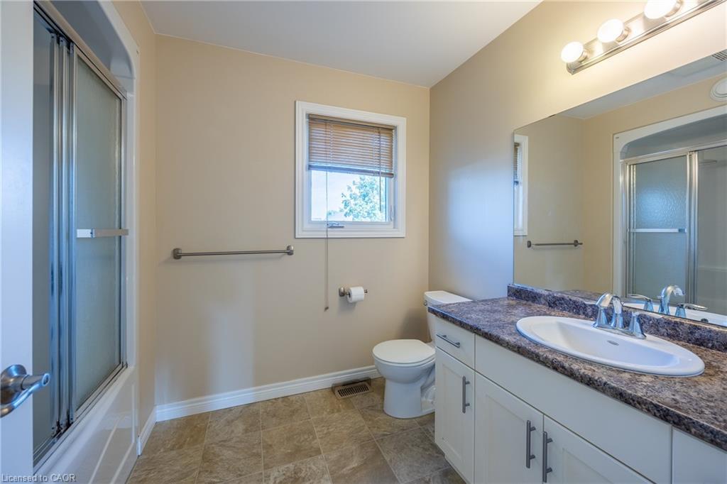 5 Wood Duck Way, Port Rowan, ON - Indoor Photo Showing Bathroom