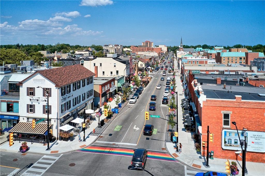 710-100 Lakeshore Road E, Oakville, ON - Outdoor With View
