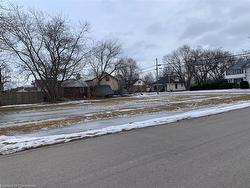 16 Main Street W Selkirk, ON N0A 1N0