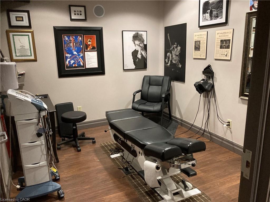 1066 Brant Street, Burlington, ON