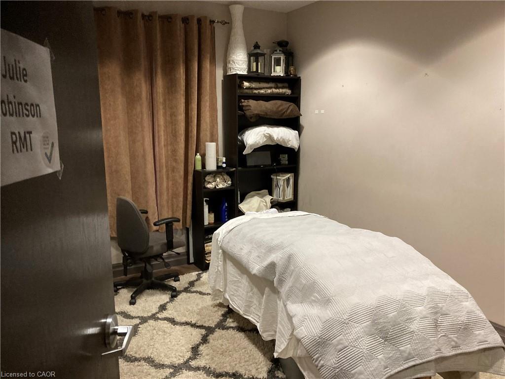 1066 Brant Street, Burlington, ON