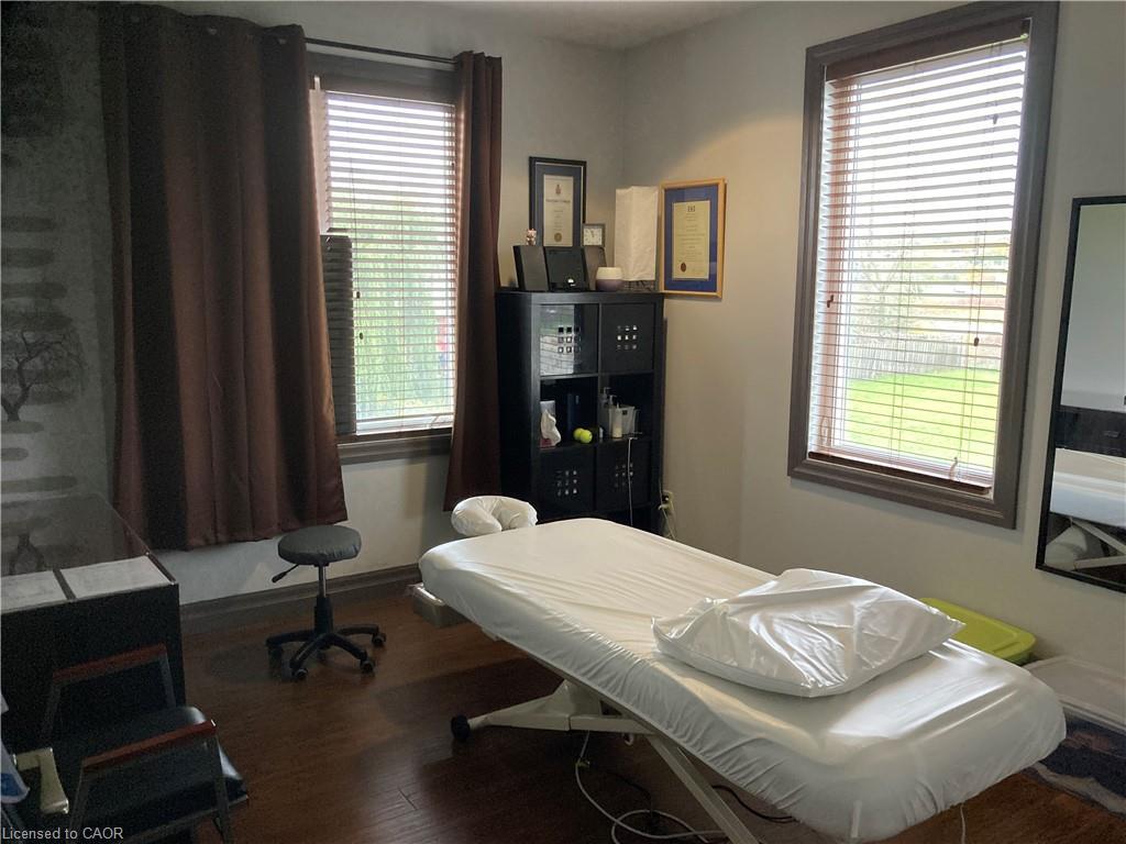 1066 Brant Street, Burlington, ON