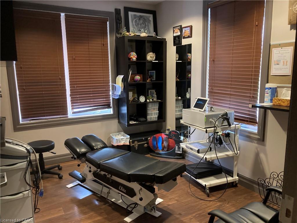 1066 Brant Street, Burlington, ON