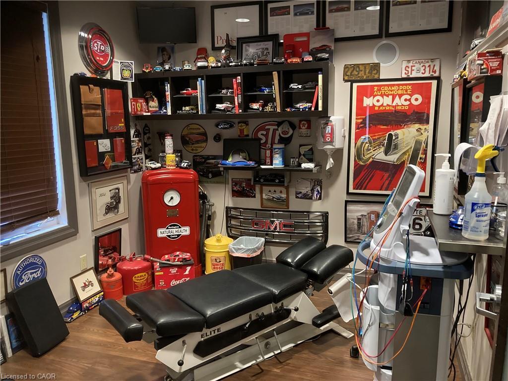 1066 Brant Street, Burlington, ON