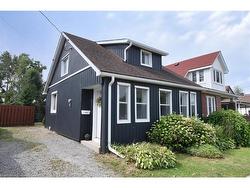 120 Clara Street Thorold, ON L2V 1K1