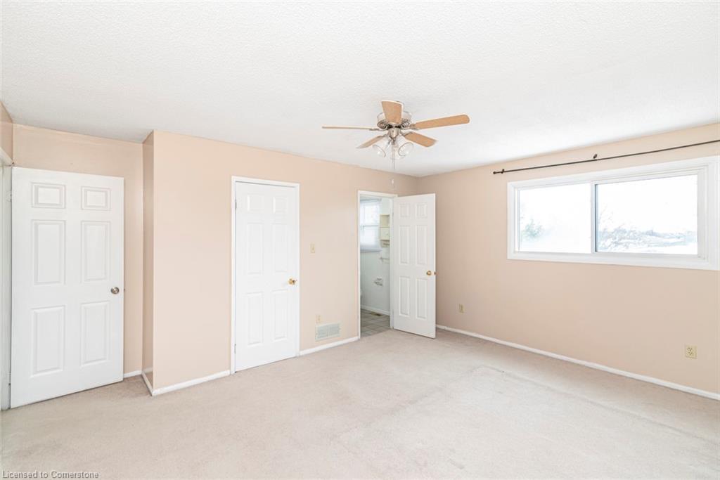 35-14 Derby Street, Hamilton, ON - Indoor Photo Showing Other Room