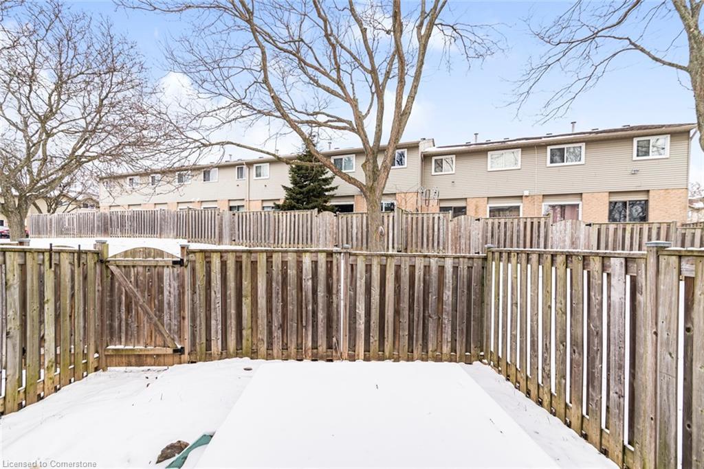 35-14 Derby Street, Hamilton, ON - Outdoor